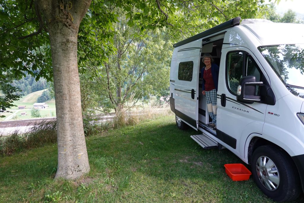 Après avoir passé Furkapass et Oberalppass, nous faisons étape à Sumvigt